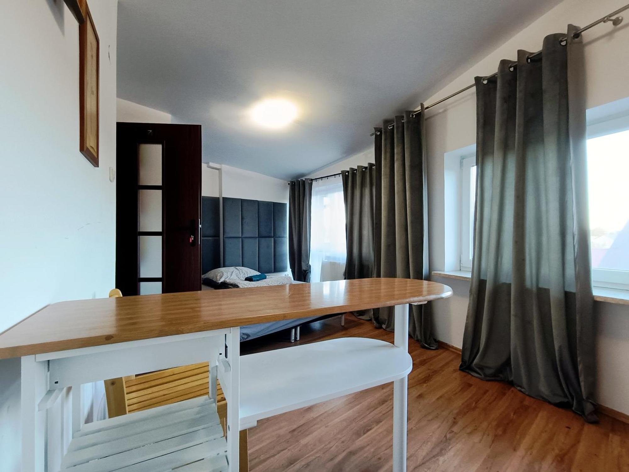 Pokoje Przytulnie Jak W Domu Cracóvia Exterior foto