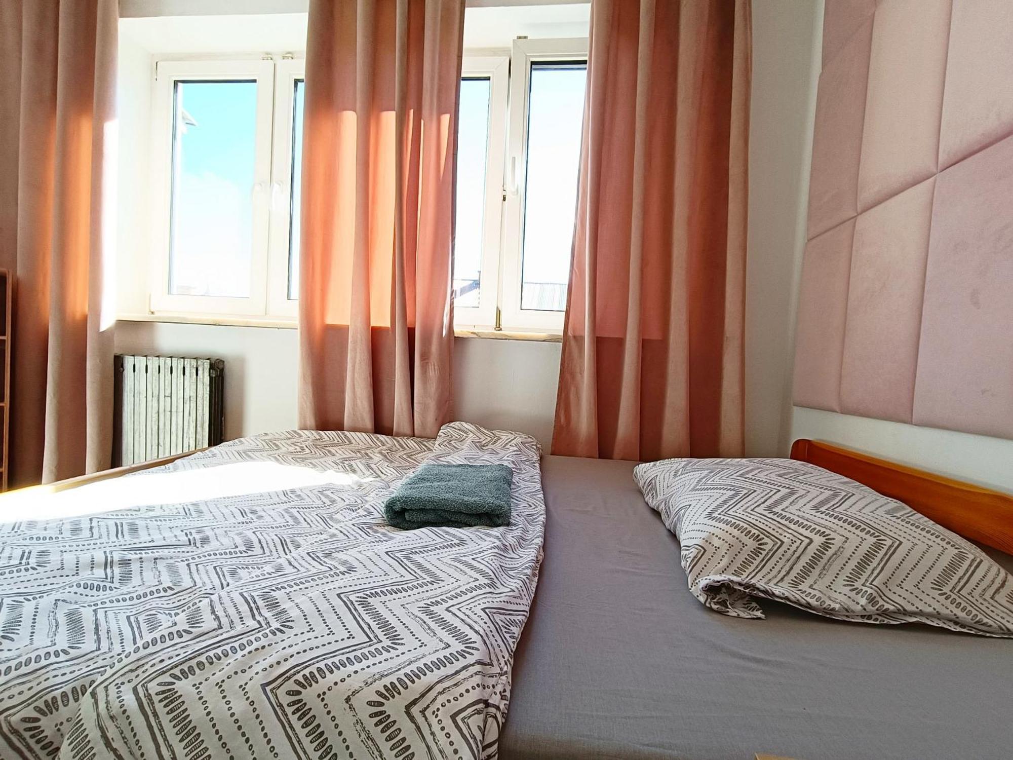 Pokoje Przytulnie Jak W Domu Cracóvia Exterior foto